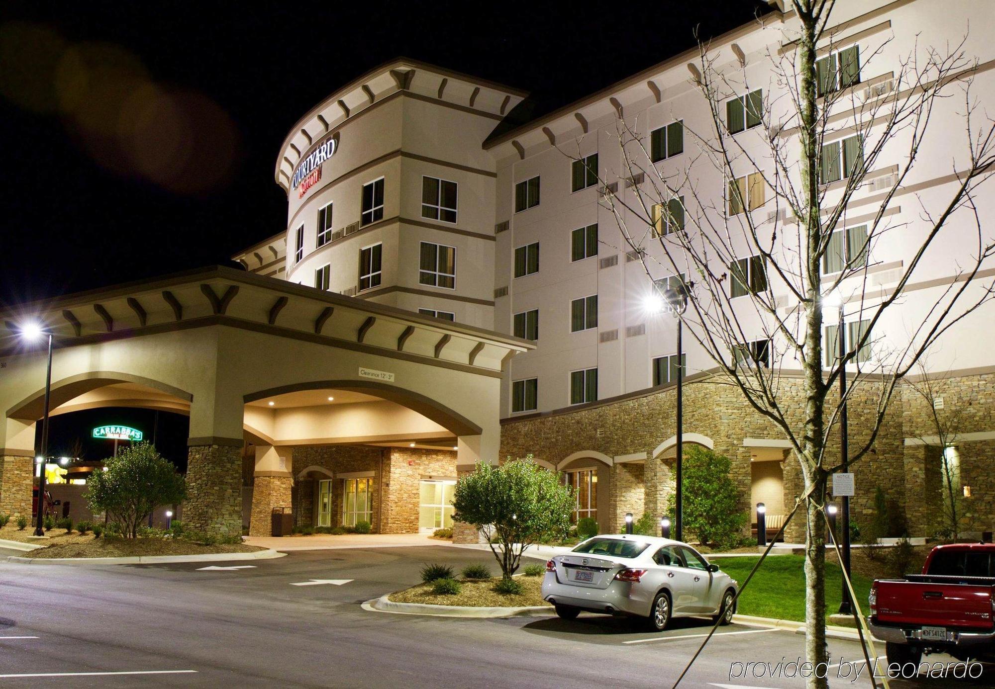 Courtyard By Marriott Asheville Airport Флетчер Экстерьер фото